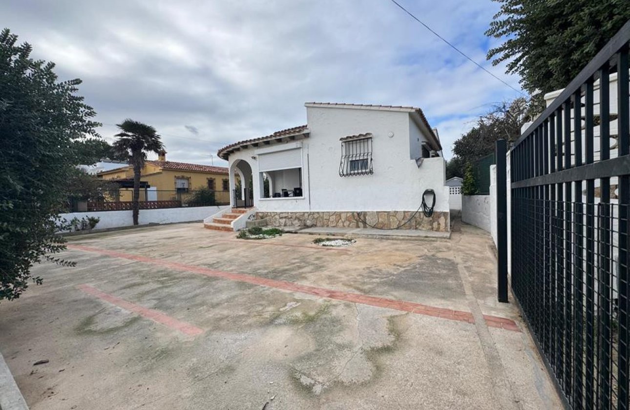 Használt ingatlanok - Villa -
Denia - Denia Centro