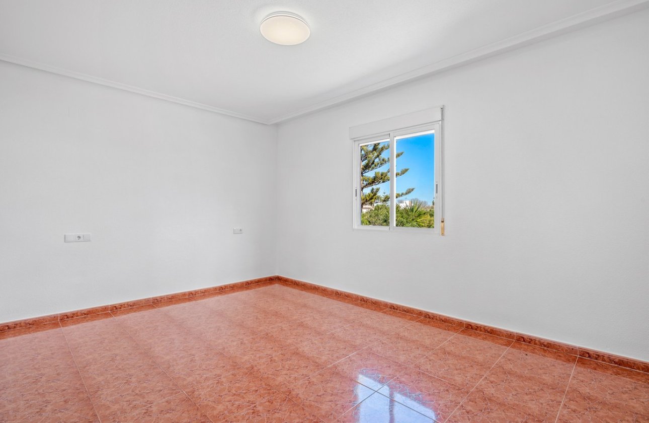 Használt ingatlanok - Villa -
Dolores - Dolores Centro