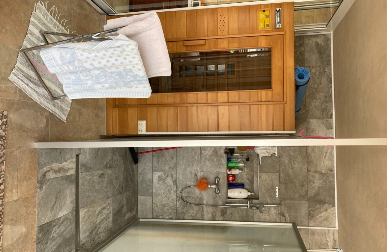 Használt ingatlanok - Villa -
Elche - Elche Centro