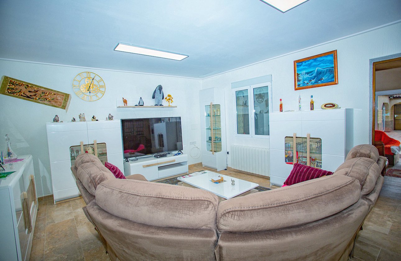 Használt ingatlanok - Villa -
Elche - Elche Centro