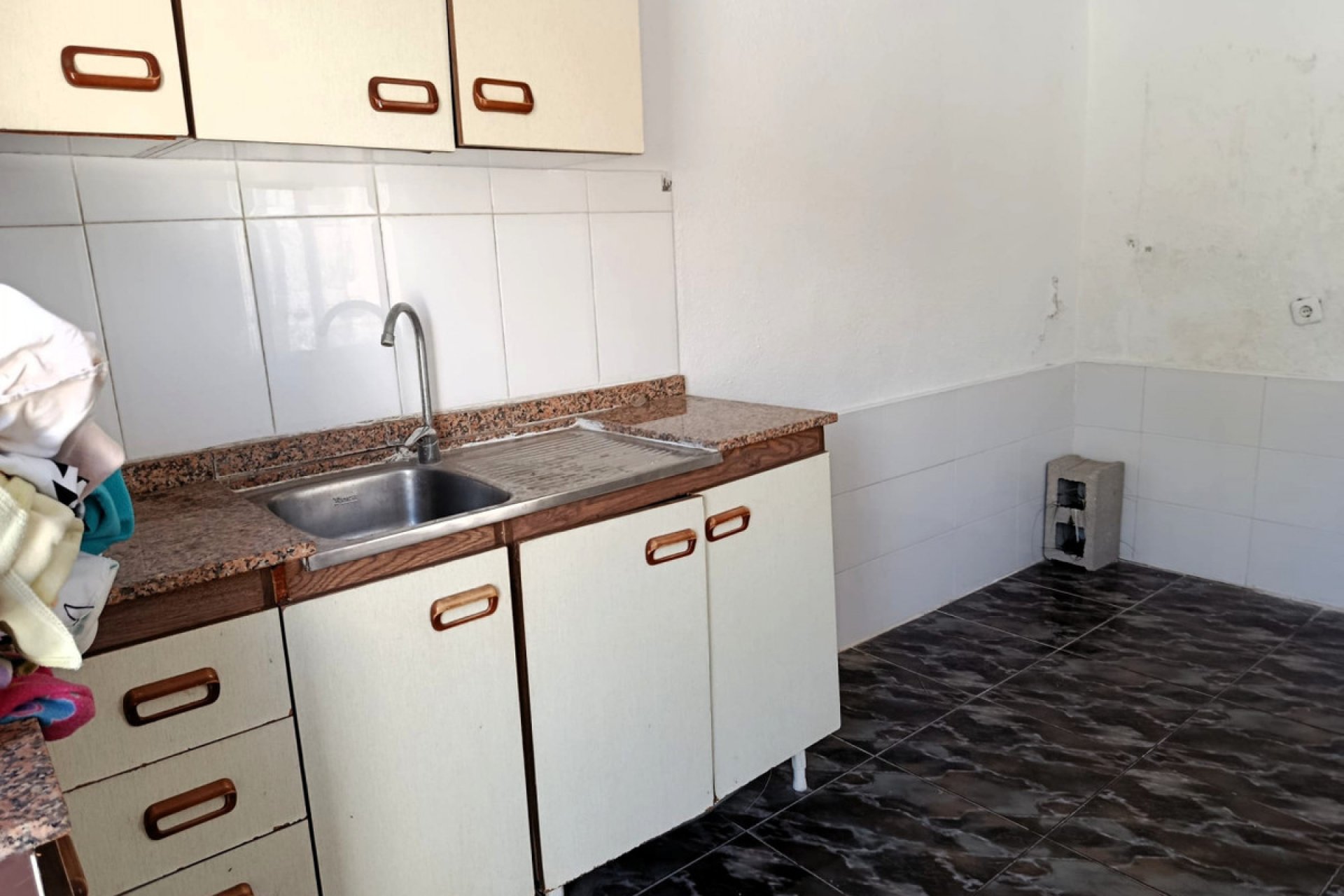 Használt ingatlanok - Villa -
Elche - Elche Centro