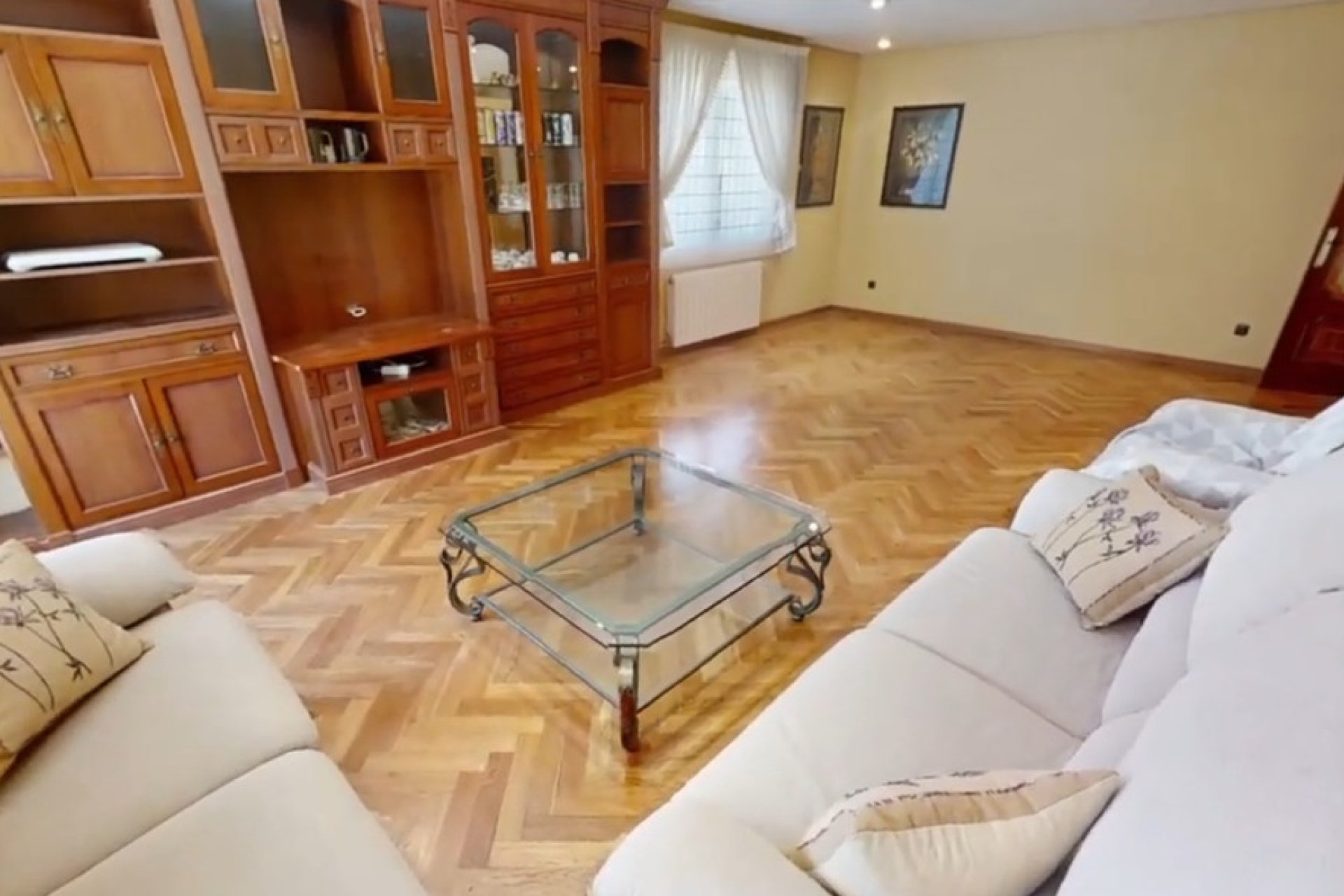 Használt ingatlanok - Villa -
Elda - Elda Centro