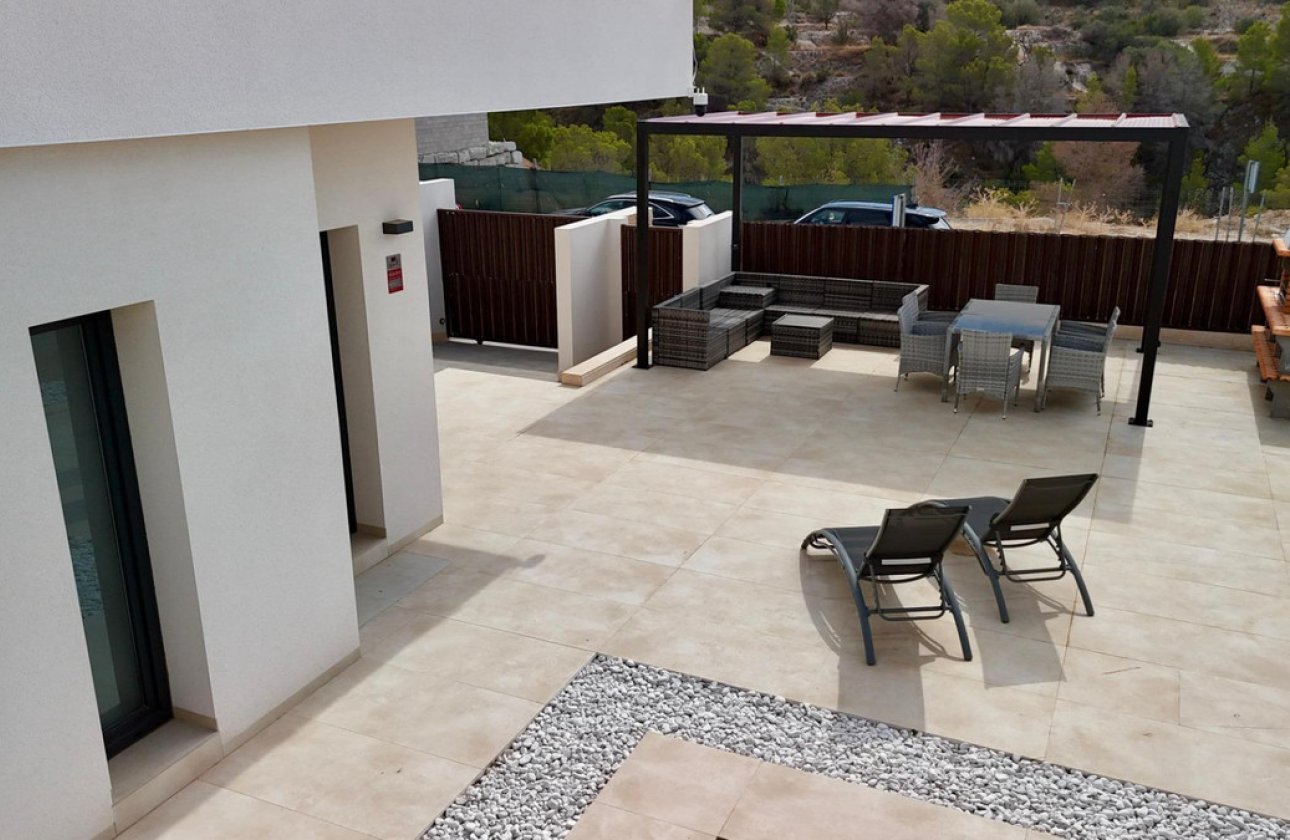 Használt ingatlanok - Villa -
Finestrat