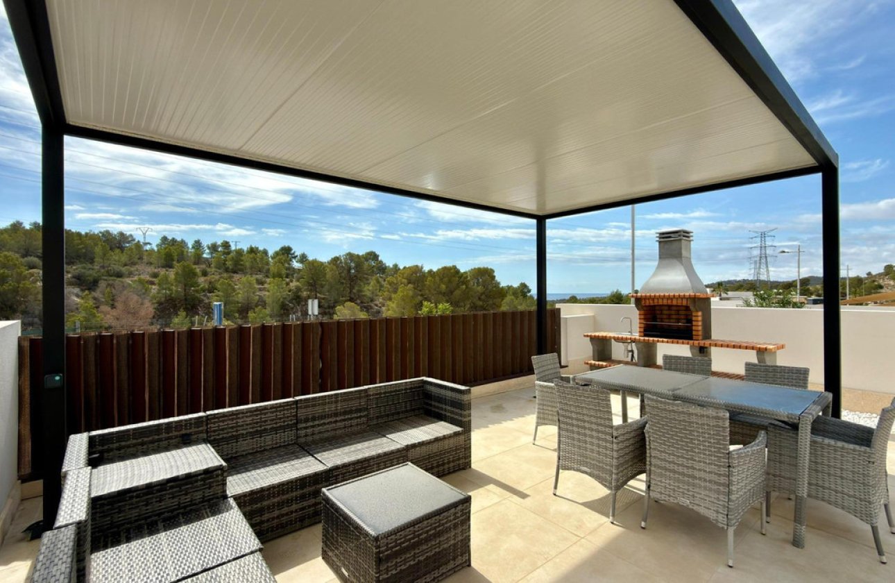 Használt ingatlanok - Villa -
Finestrat