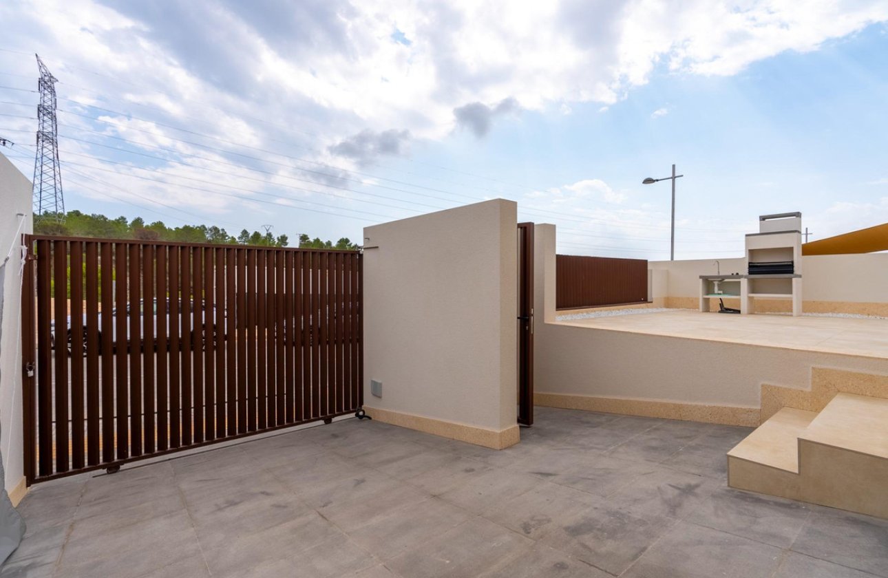 Használt ingatlanok - Villa -
Finestrat