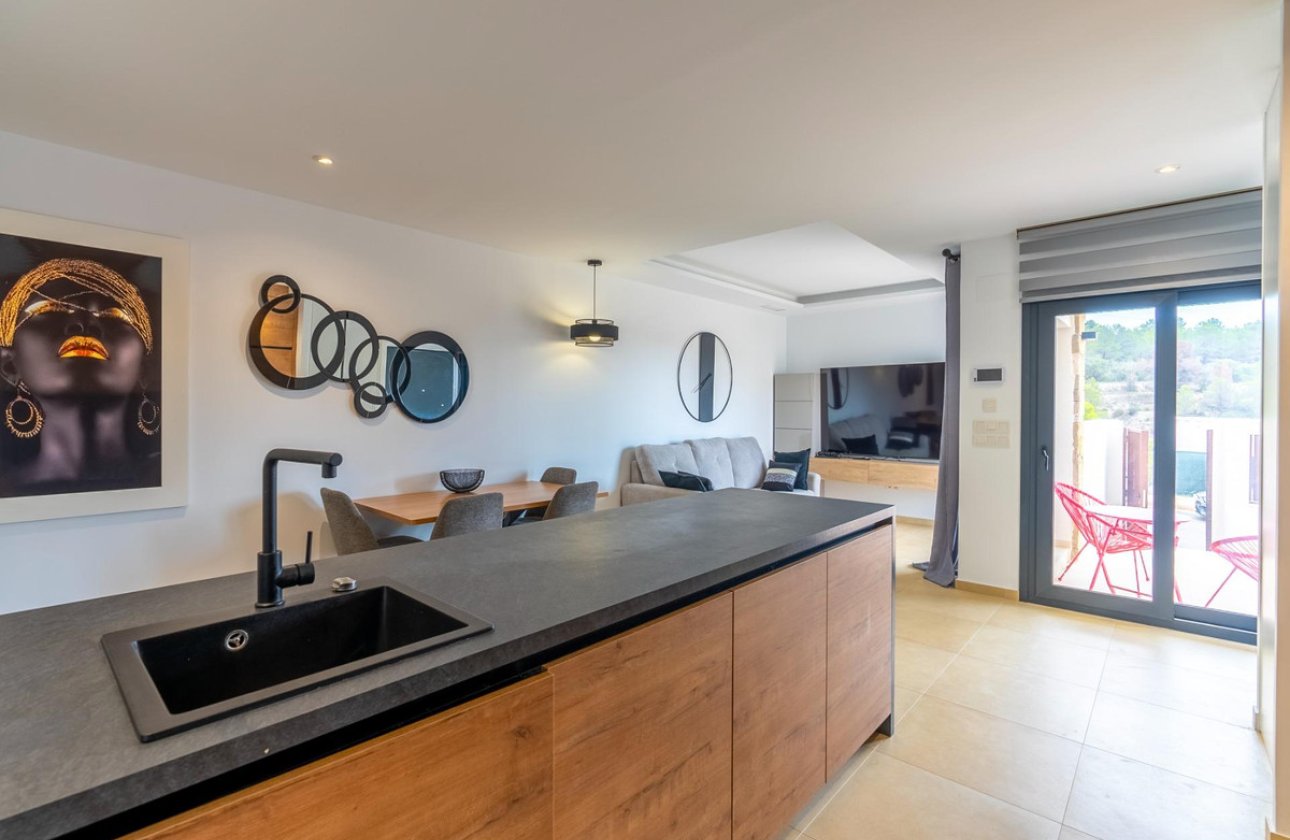 Használt ingatlanok - Villa -
Finestrat