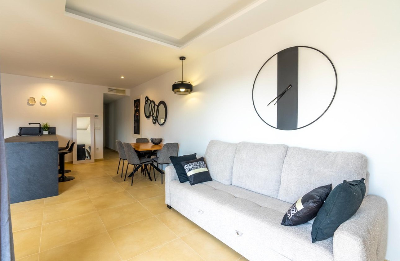 Használt ingatlanok - Villa -
Finestrat