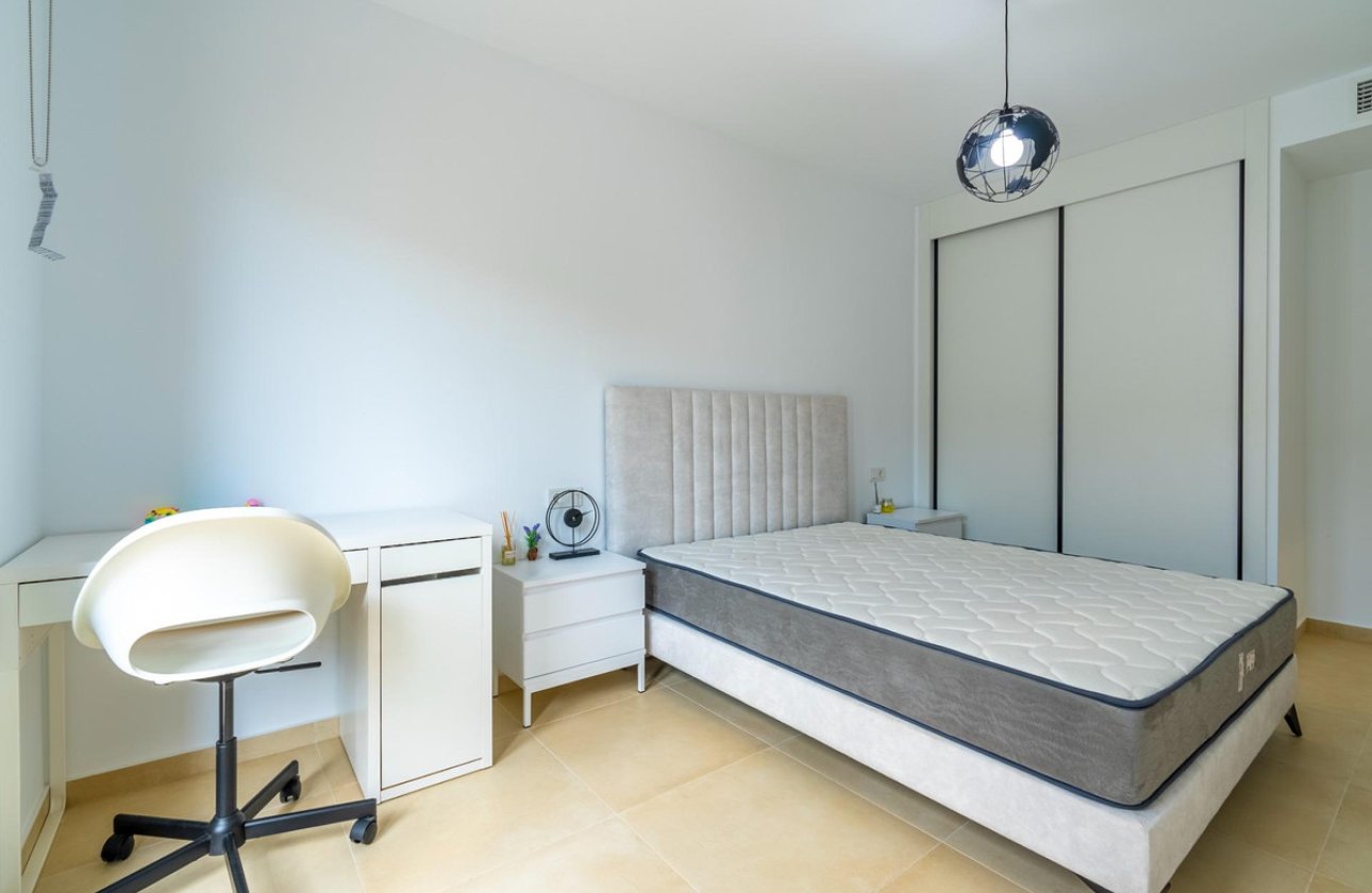 Használt ingatlanok - Villa -
Finestrat