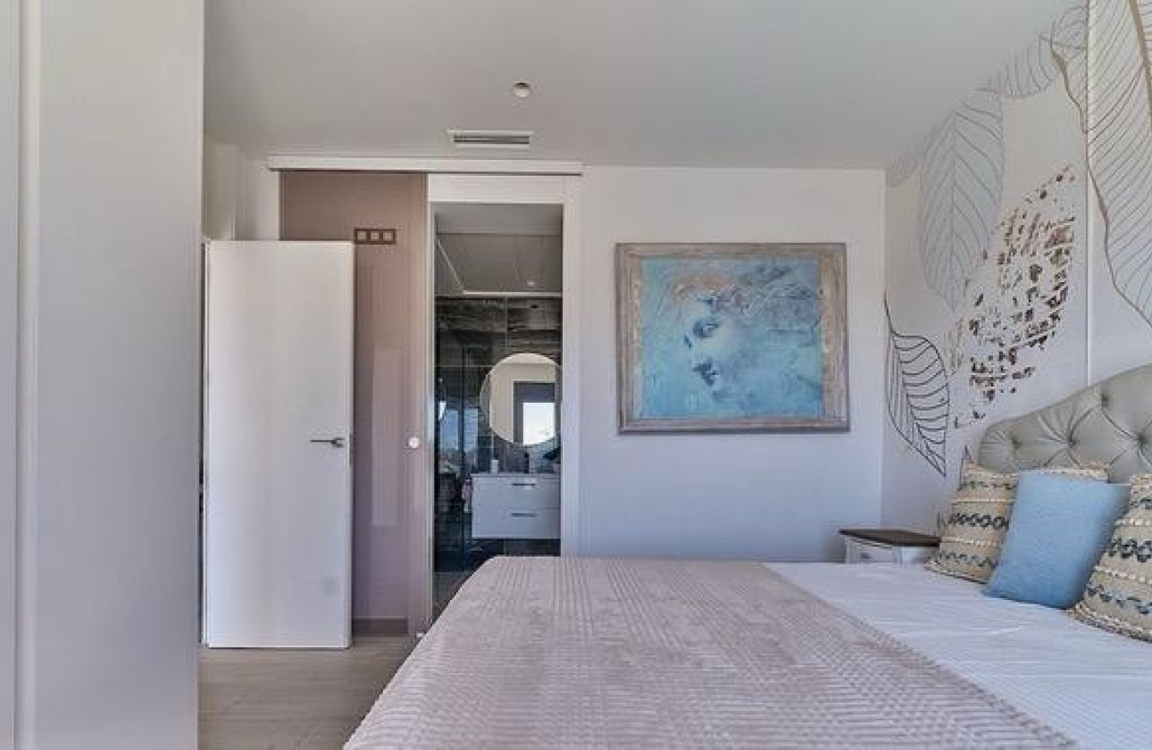 Használt ingatlanok - Villa -
Finestrat