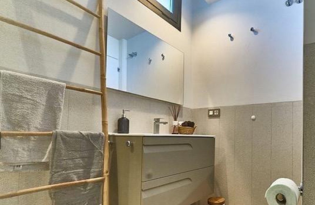 Használt ingatlanok - Villa -
Finestrat