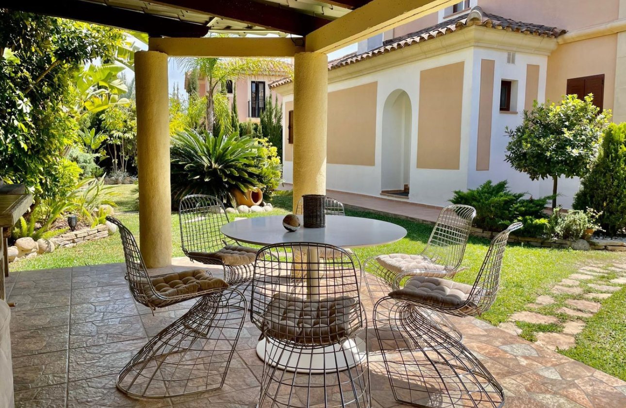 Használt ingatlanok - Villa -
Finestrat