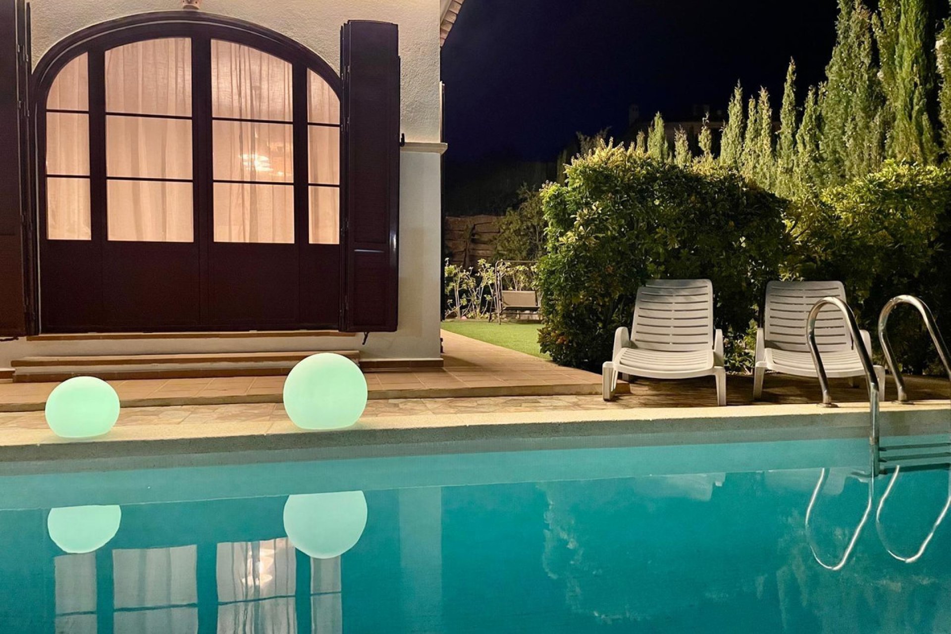 Használt ingatlanok - Villa -
Finestrat