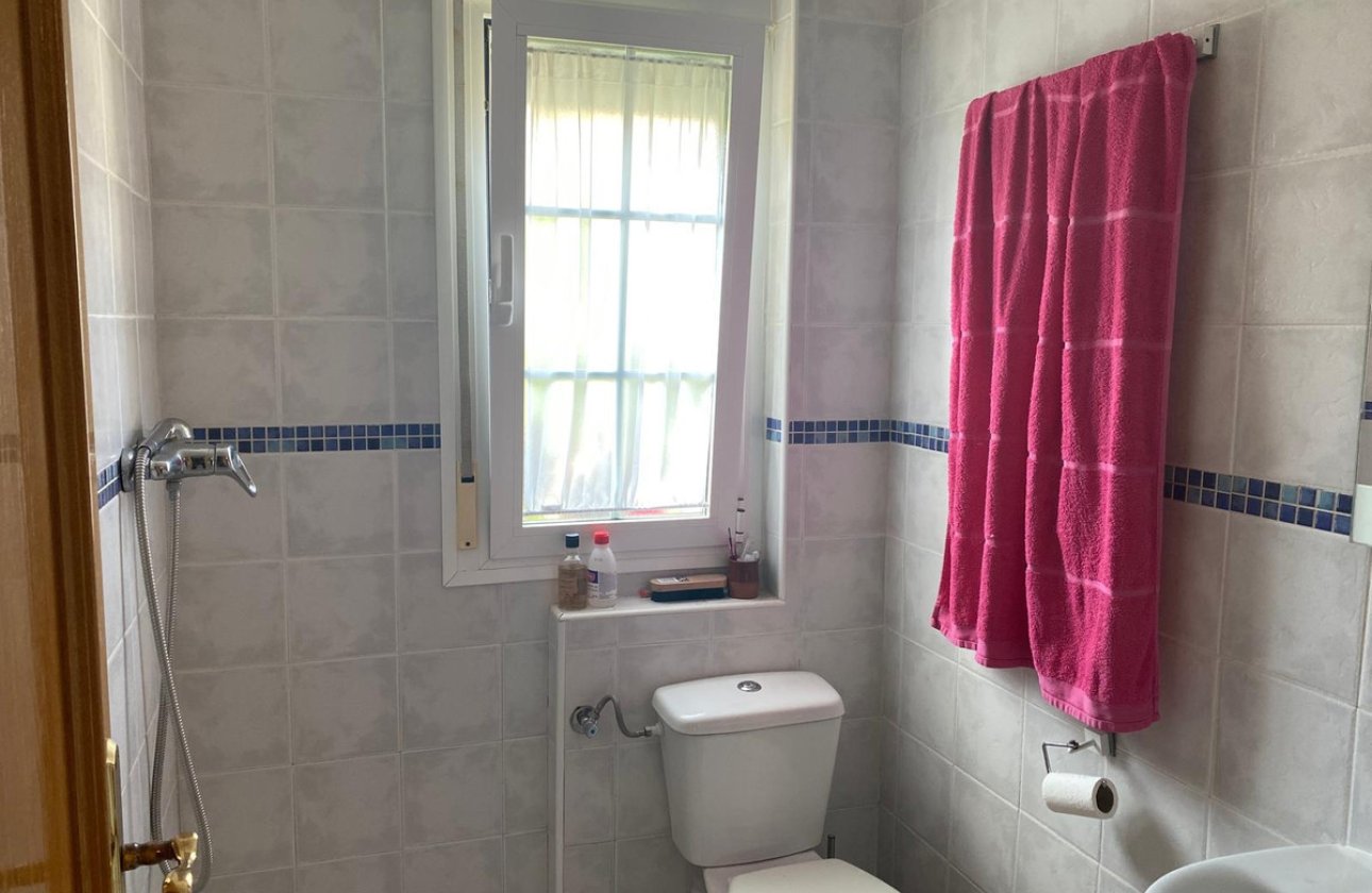 Használt ingatlanok - Villa -
L'Alfás del Pi - Albir