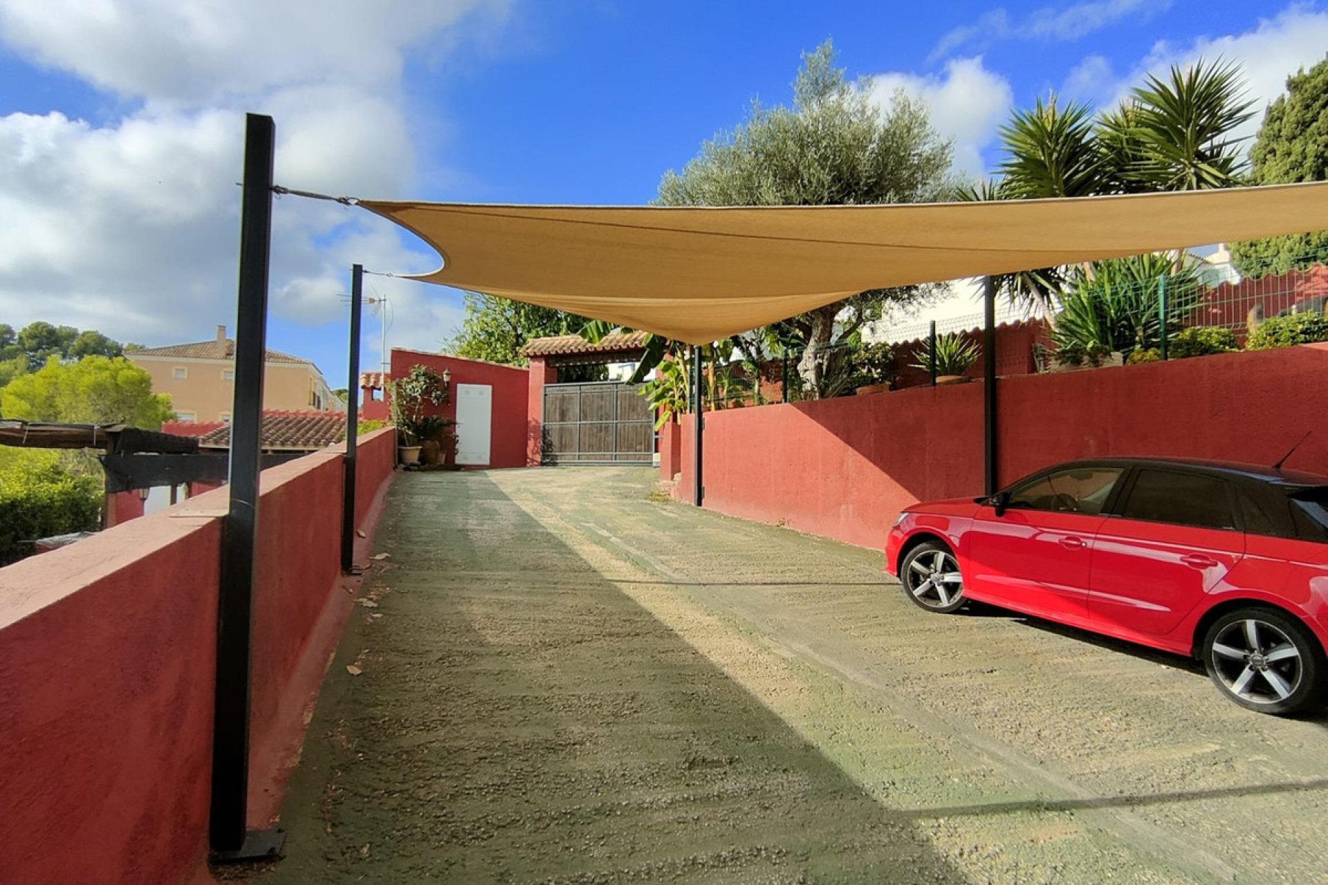 Használt ingatlanok - Villa -
La Nucía - La Nucia Centro