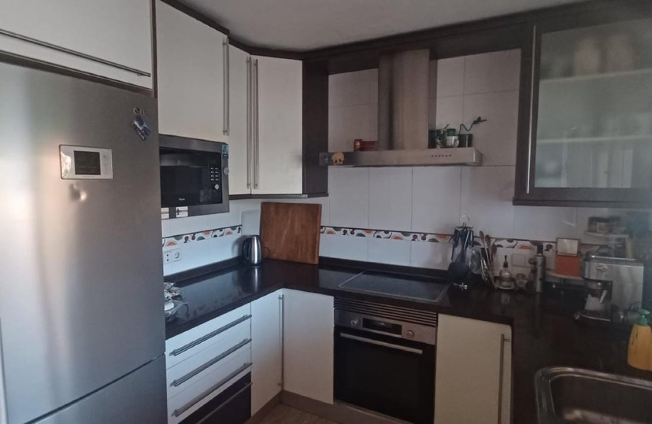 Használt ingatlanok - Villa -
La Nucía - La Nucia Centro