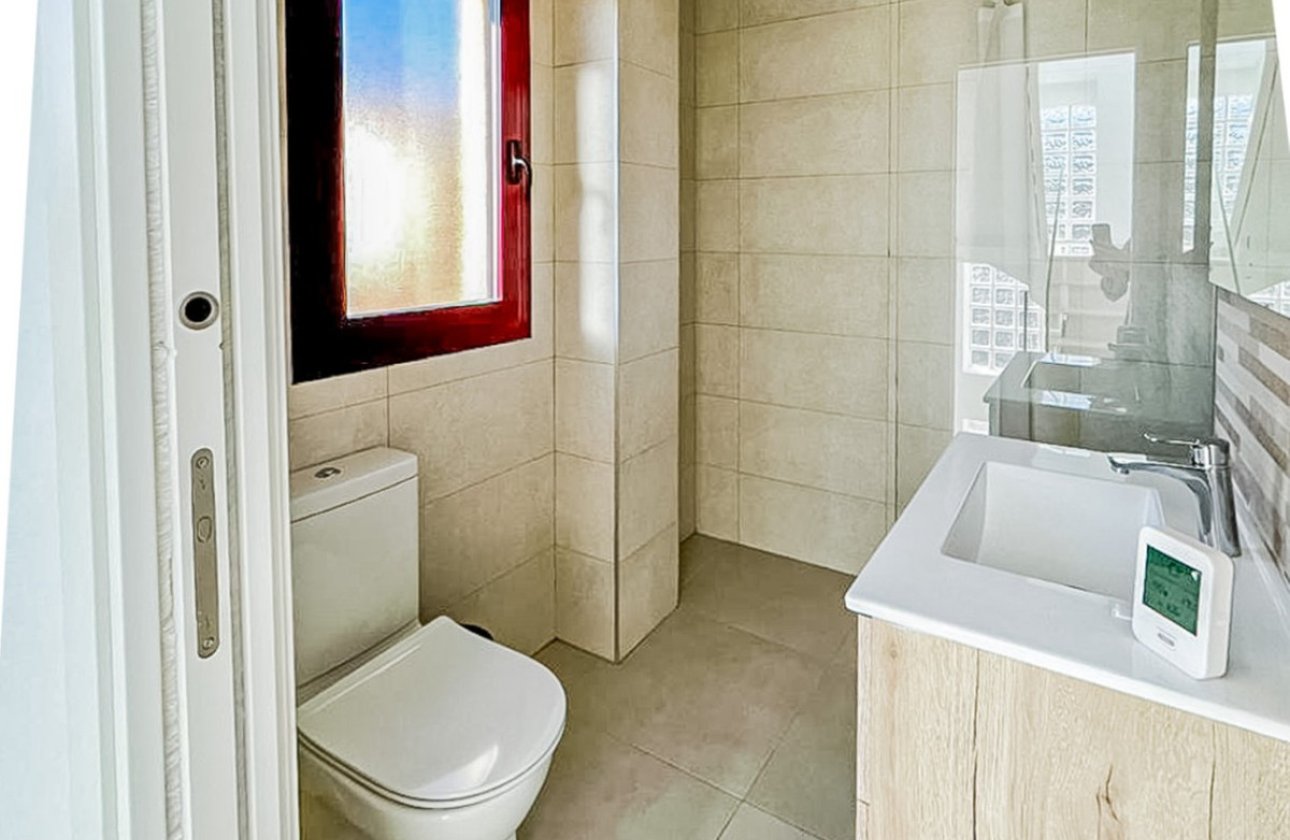 Használt ingatlanok - Villa -
La Nucía - La Nucia Centro