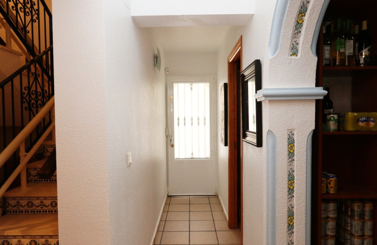 Használt ingatlanok - Villa -
La Nucía - La Nucia Centro