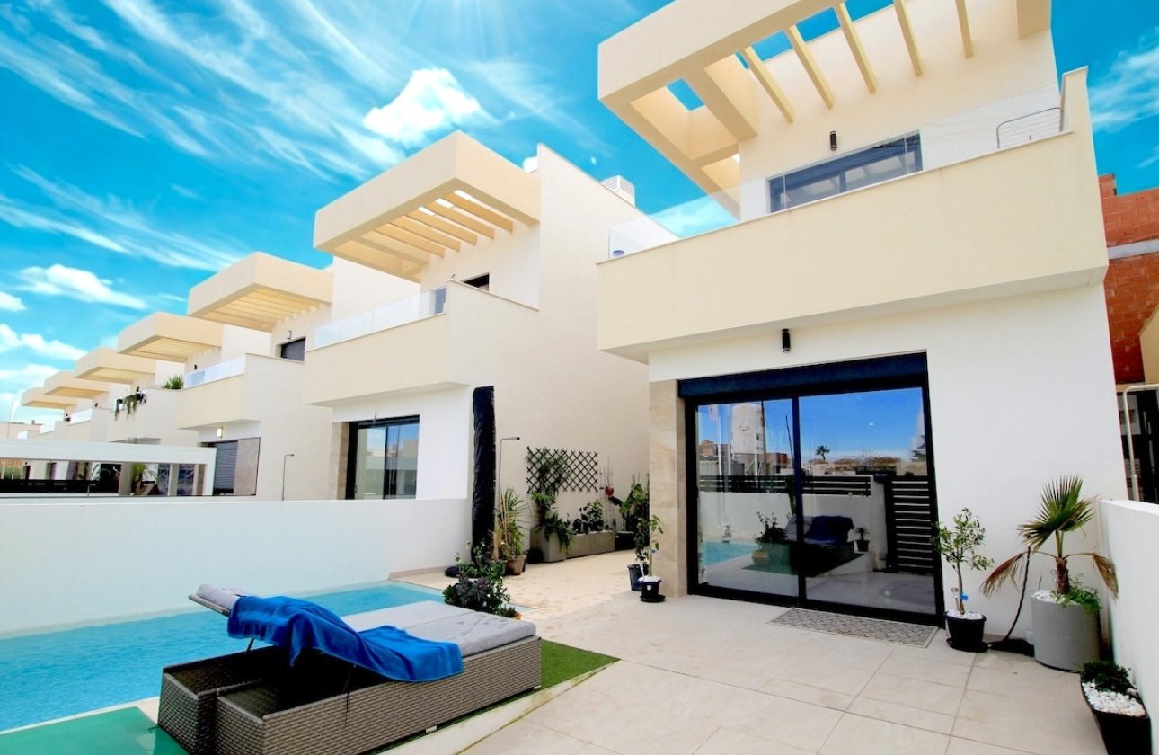 Használt ingatlanok - Villa -
Los Montesinos - Los Montesinos Centro