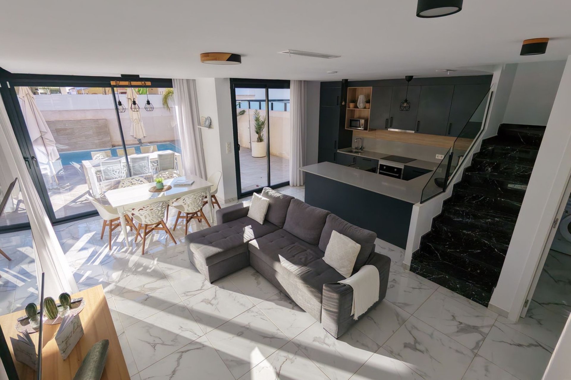 Használt ingatlanok - Villa -
Los Montesinos - Los Montesinos Centro