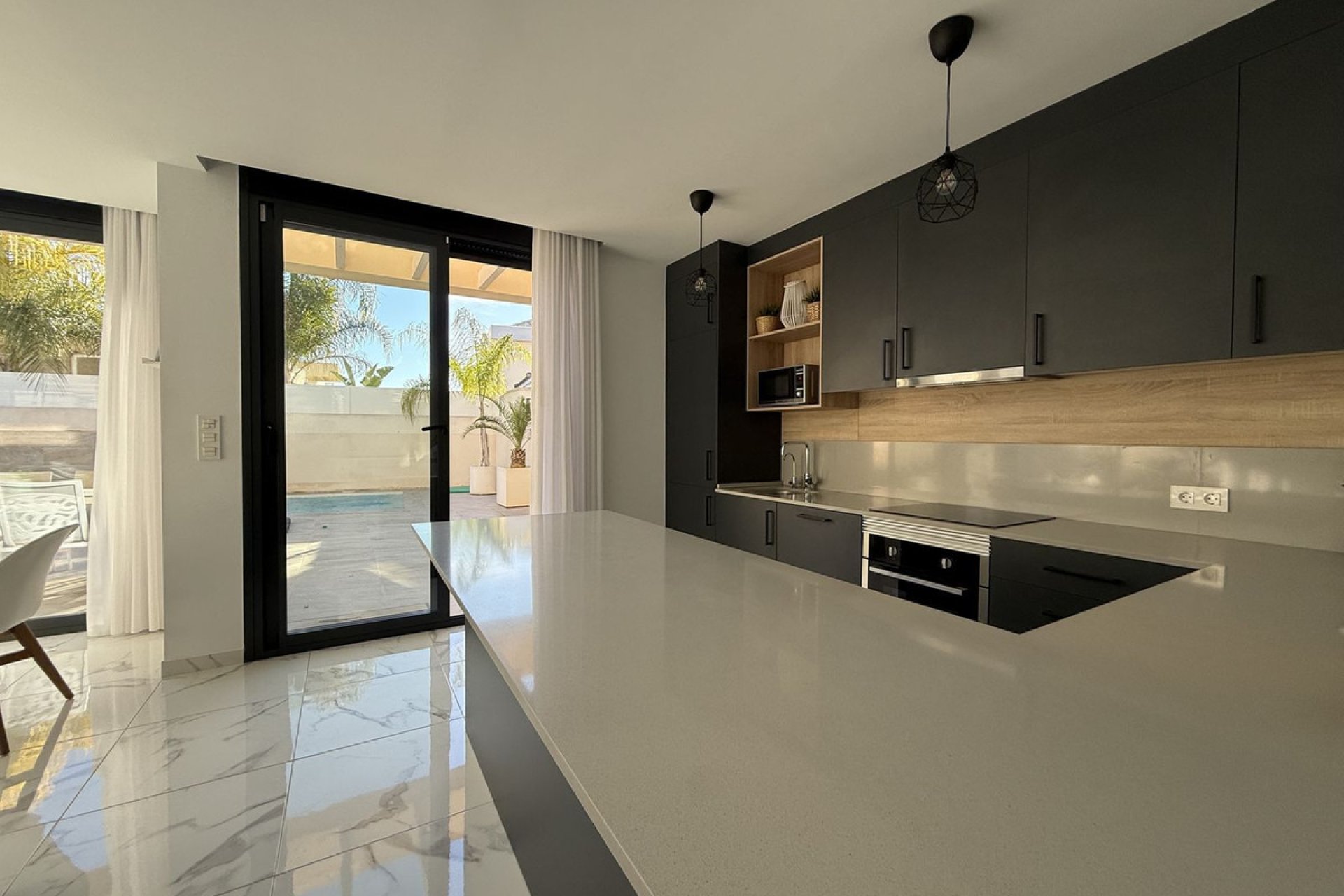 Használt ingatlanok - Villa -
Los Montesinos - Los Montesinos Centro