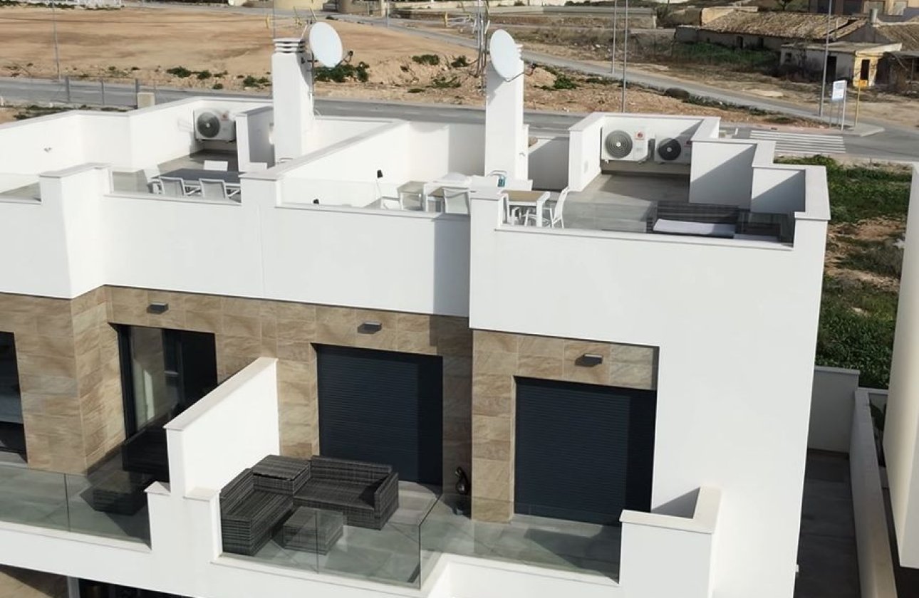 Használt ingatlanok - Villa -
Los Montesinos - Los Montesinos Centro