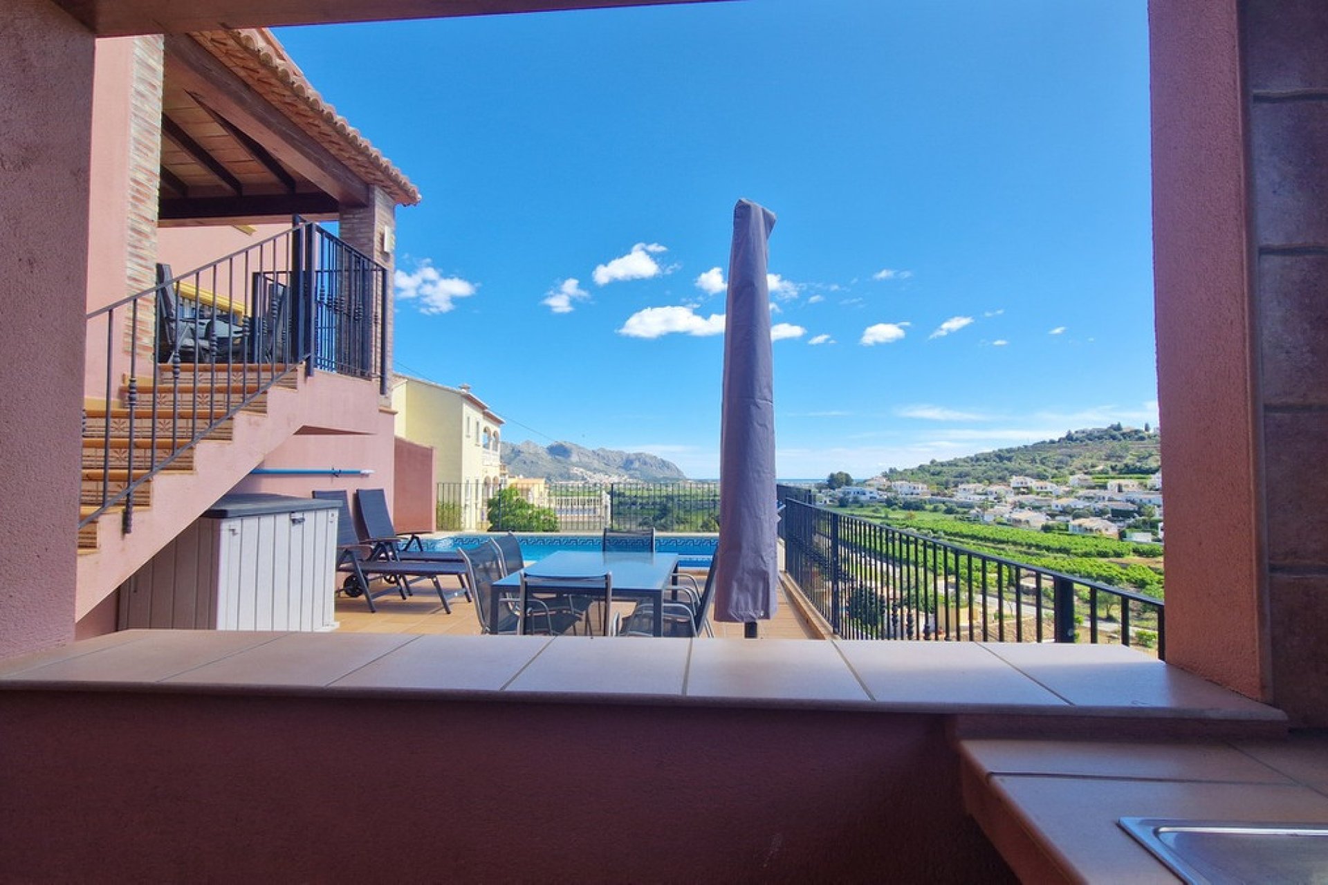 Használt ingatlanok - Villa -
Orba - Orba Centro