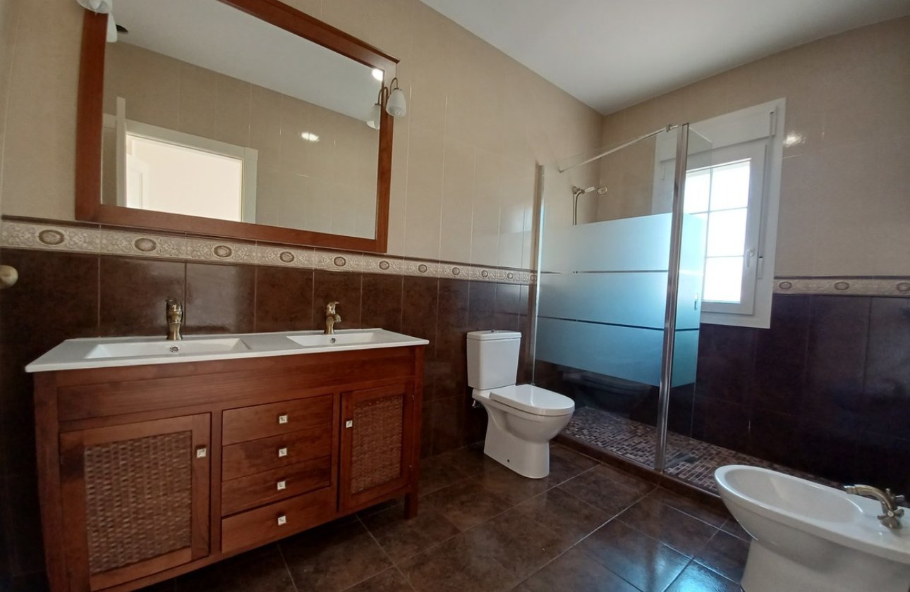 Használt ingatlanok - Villa -
Orihuela - Cabo Roig