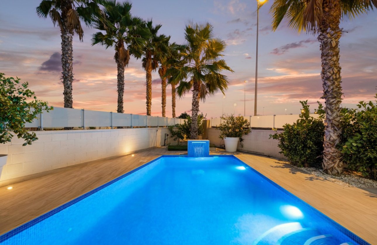 Használt ingatlanok - Villa -
Orihuela - Cabo Roig