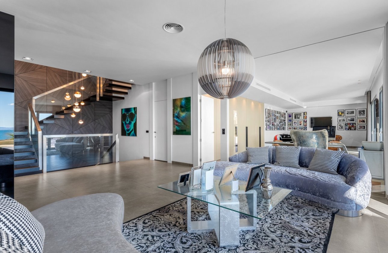 Használt ingatlanok - Villa -
Orihuela - Cabo Roig