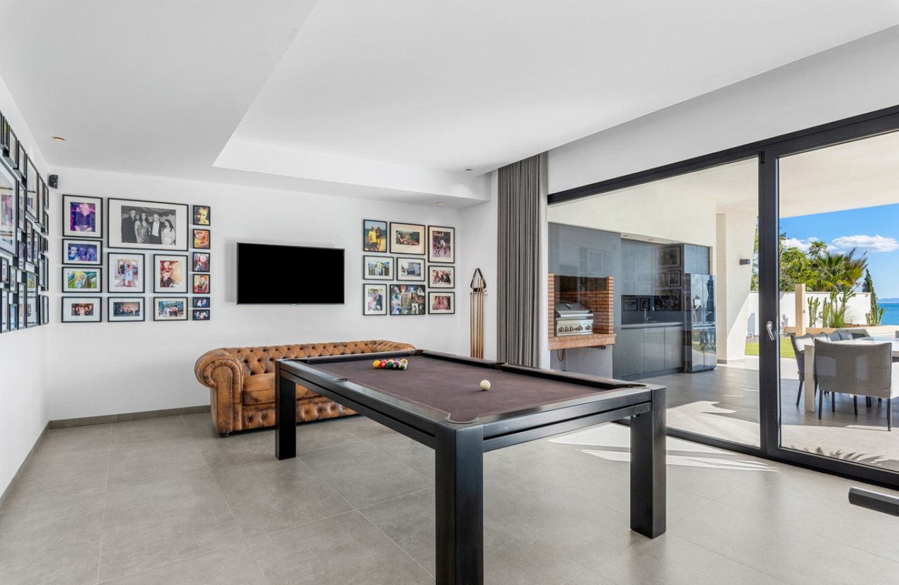 Használt ingatlanok - Villa -
Orihuela - Cabo Roig