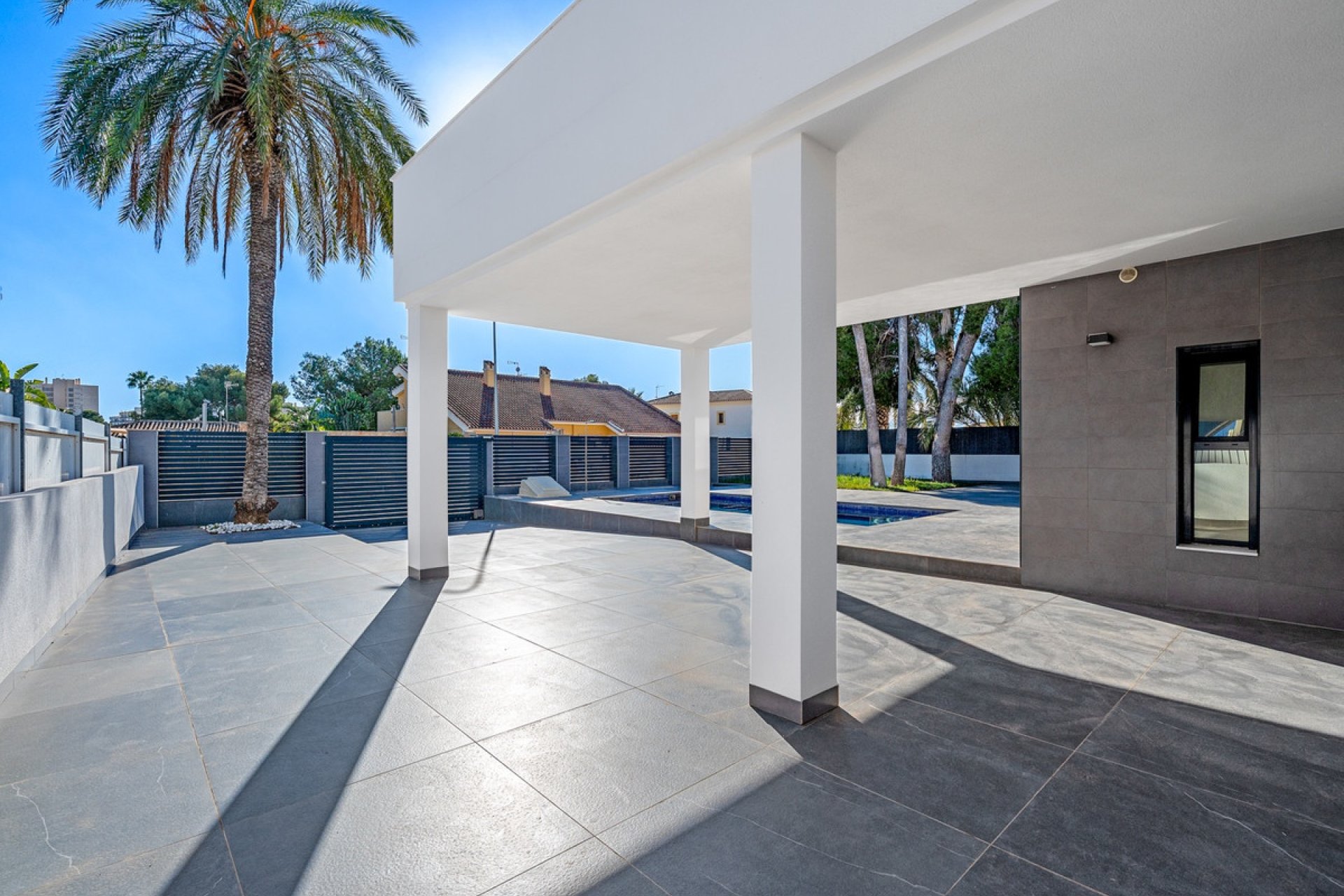 Használt ingatlanok - Villa -
Orihuela - Campoamor