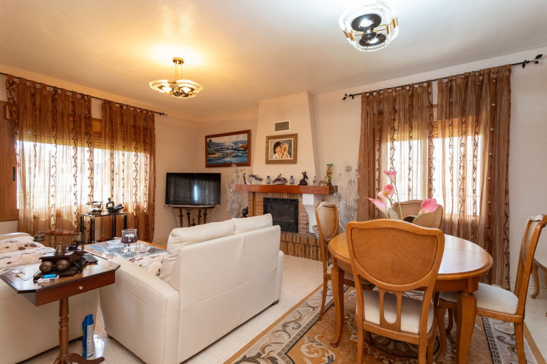 Használt ingatlanok - Villa -
Orihuela - Campoamor