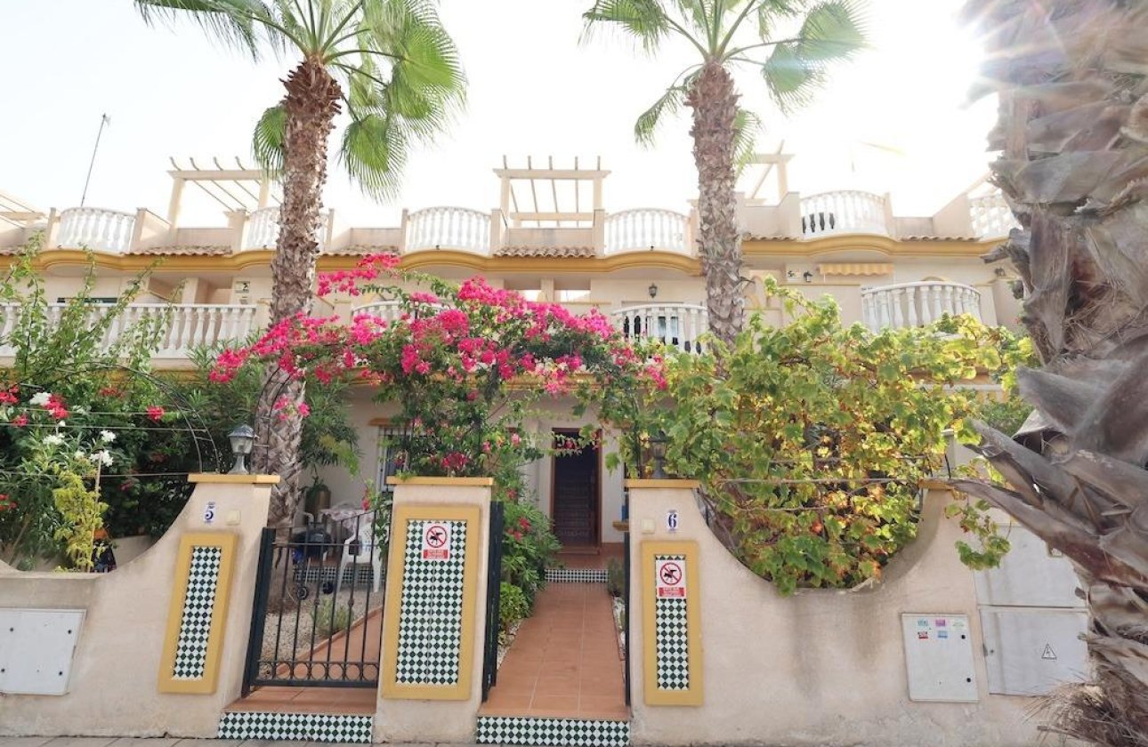 Használt ingatlanok - Villa -
Orihuela Costa - Cabo Roig