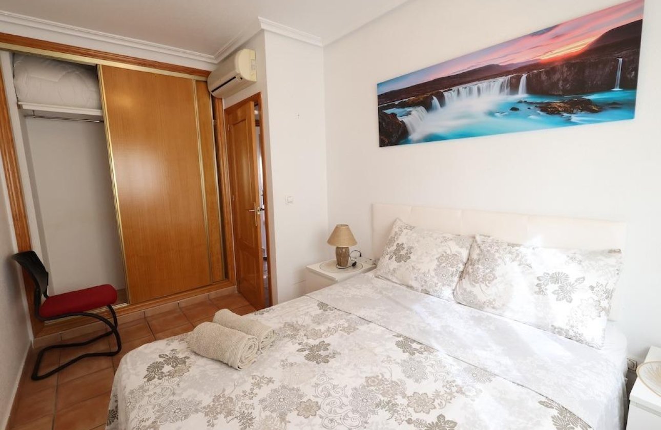 Használt ingatlanok - Villa -
Orihuela Costa - Cabo Roig