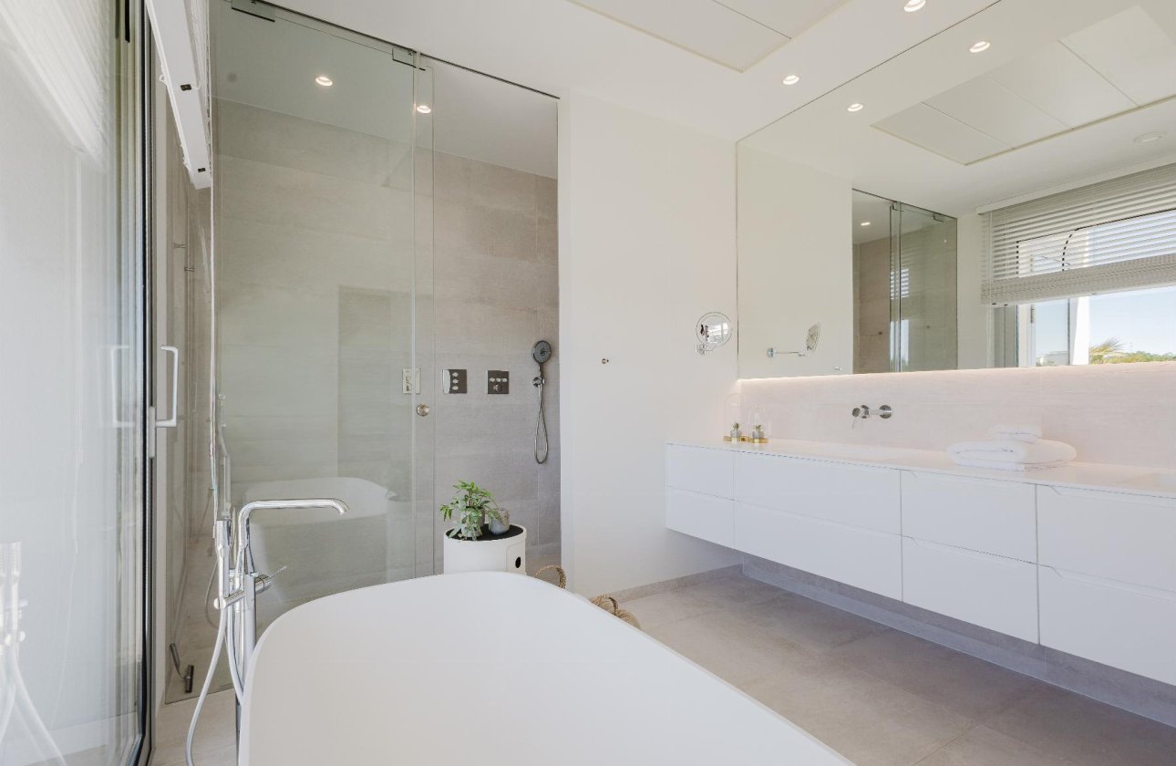 Használt ingatlanok - Villa -
Orihuela Costa - Las Colinas Golf