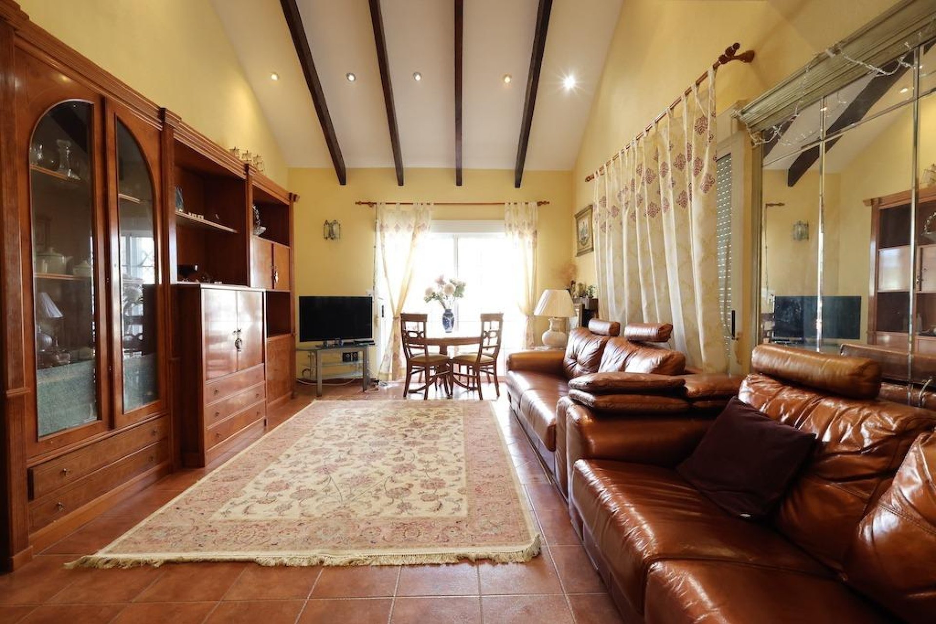 Használt ingatlanok - Villa -
Orihuela Costa - Playa Flamenca