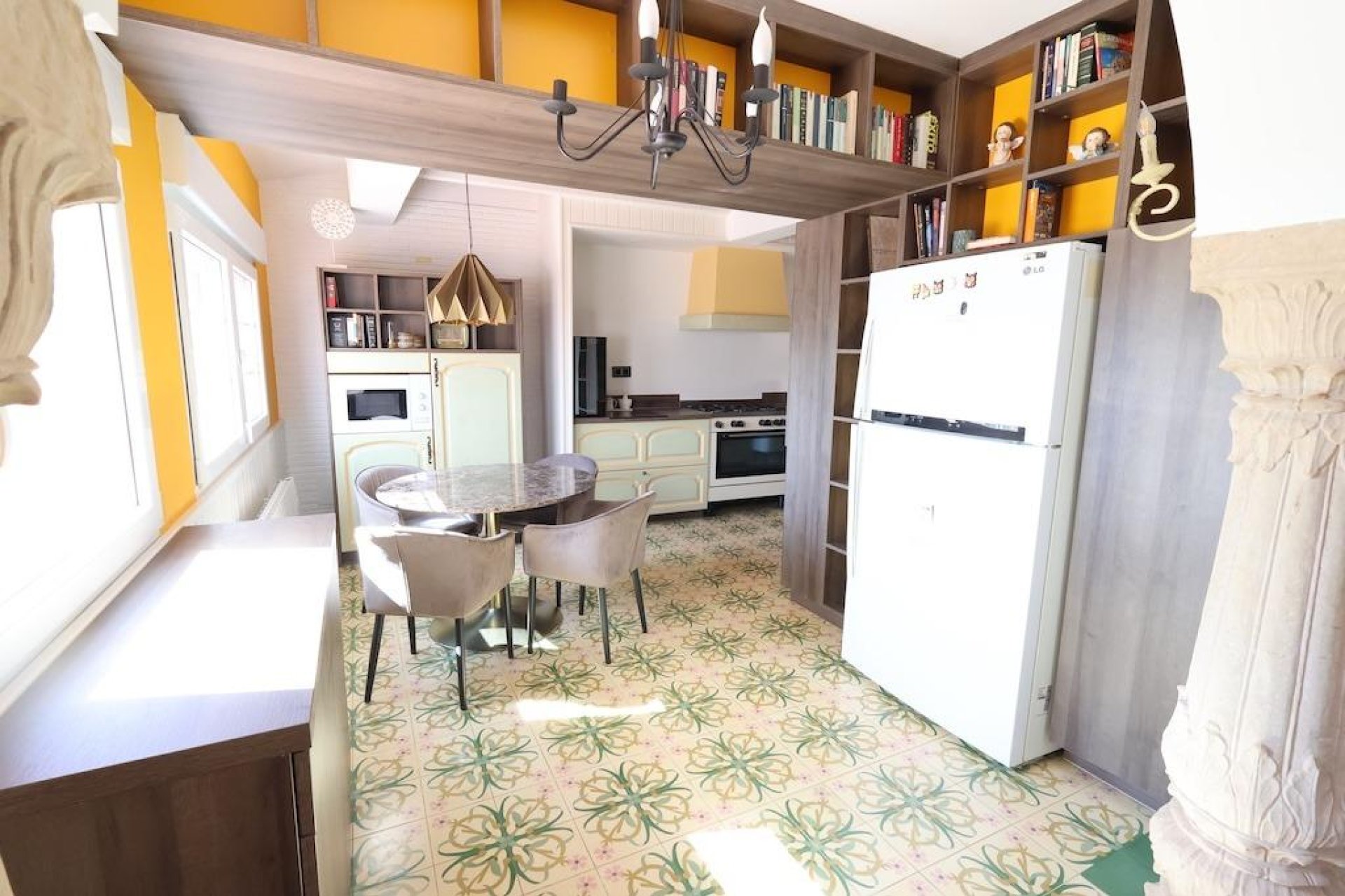 Használt ingatlanok - Villa -
Orihuela Costa - Villamartín