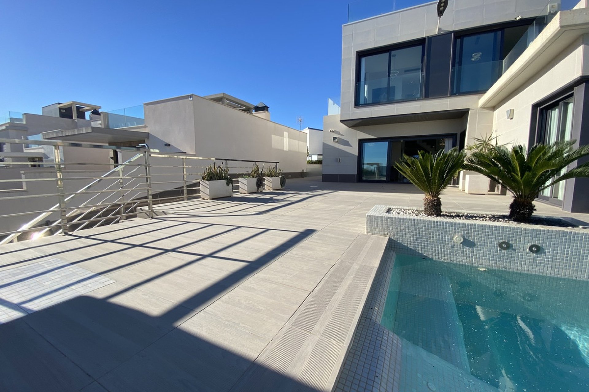 Használt ingatlanok - Villa -
Orihuela - Dehesa de Campoamor