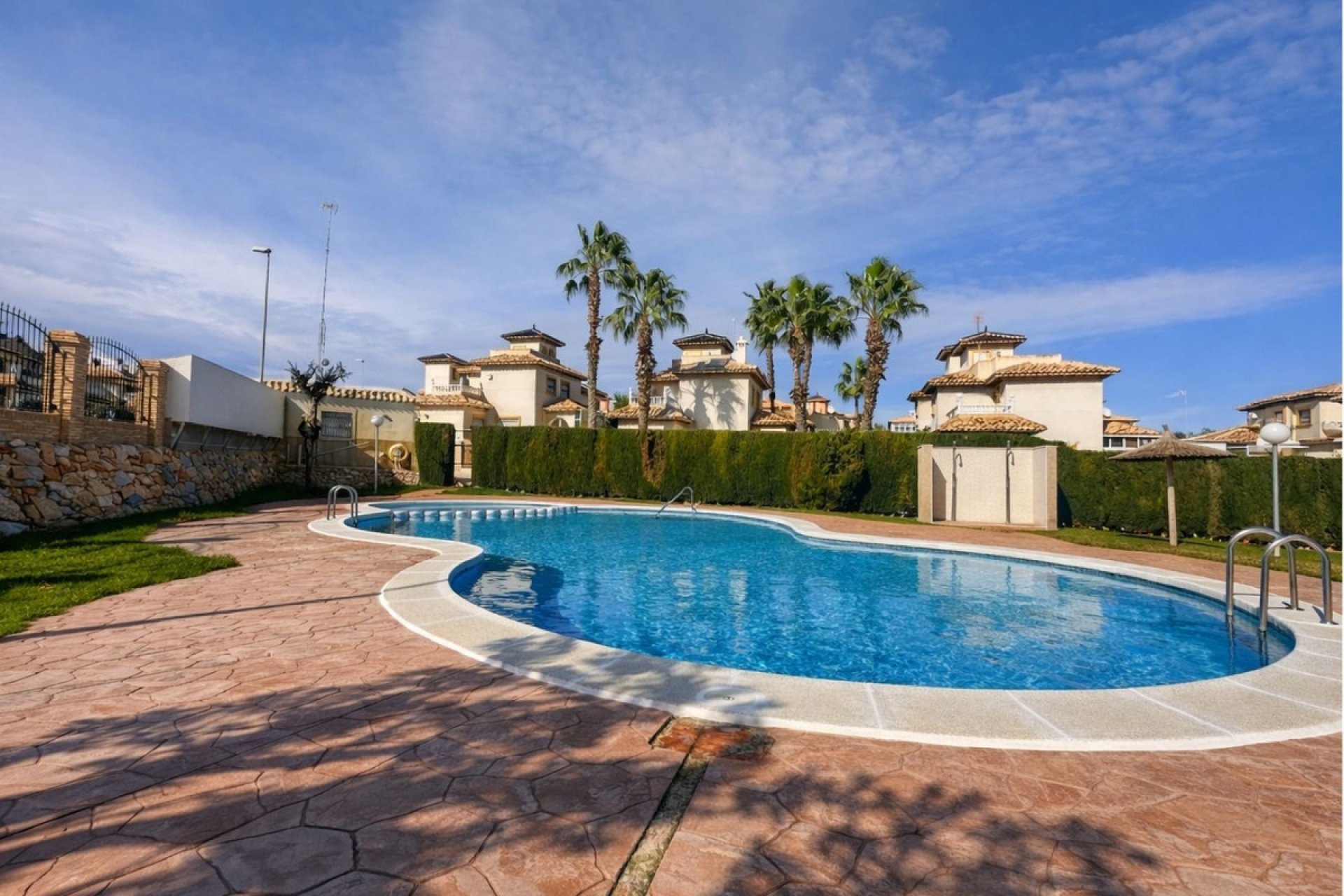 Használt ingatlanok - Villa -
Orihuela - La Zenia