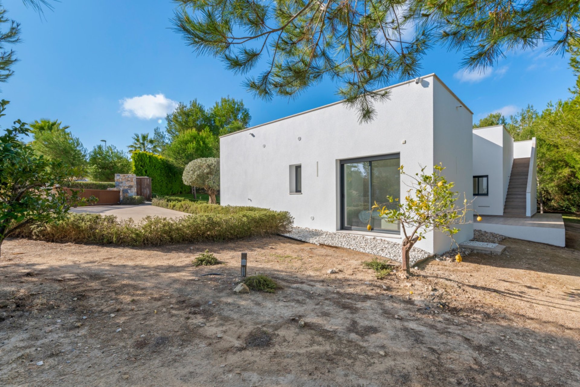 Használt ingatlanok - Villa -
Orihuela - Las Colinas Golf