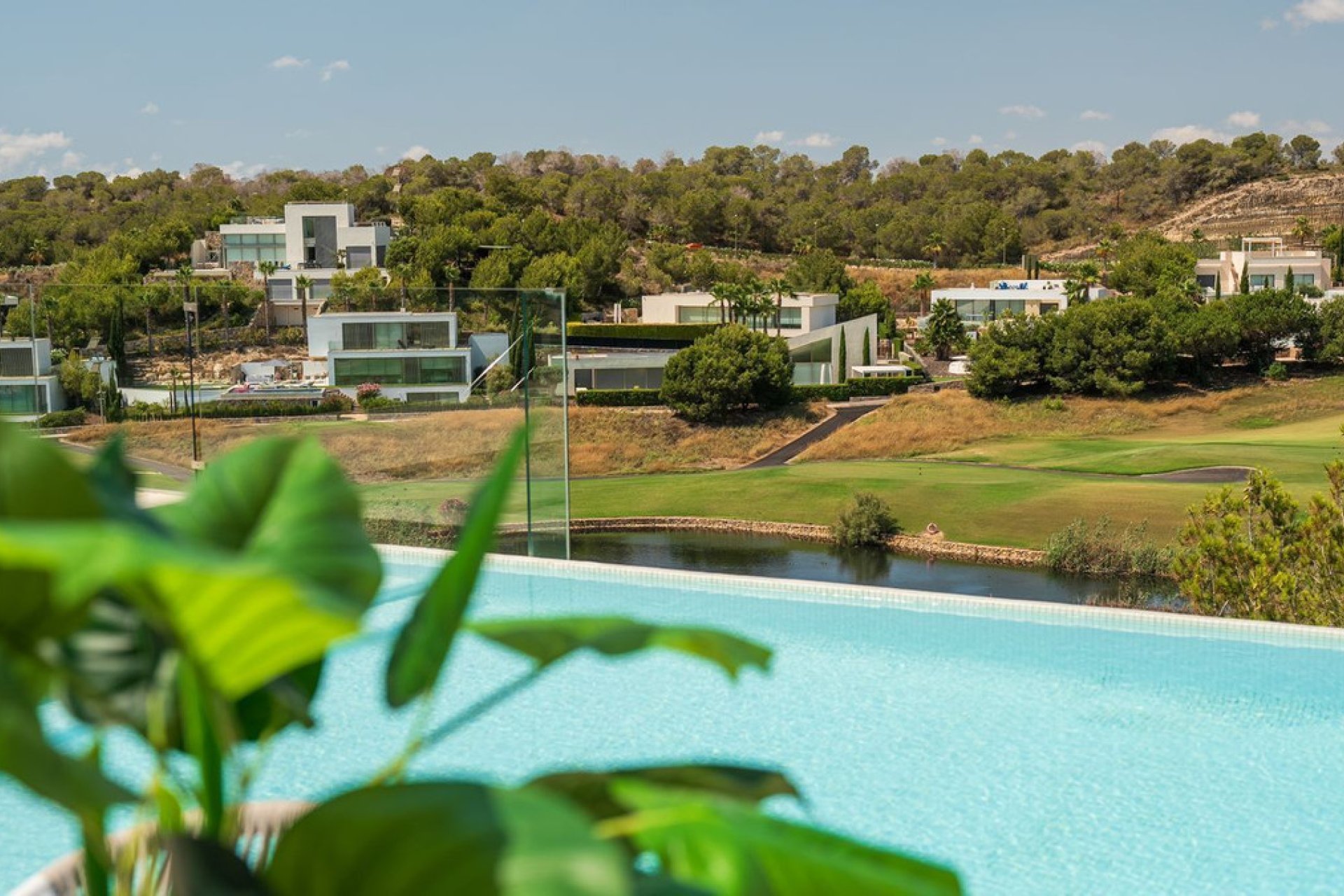 Használt ingatlanok - Villa -
Orihuela - Las Colinas Golf