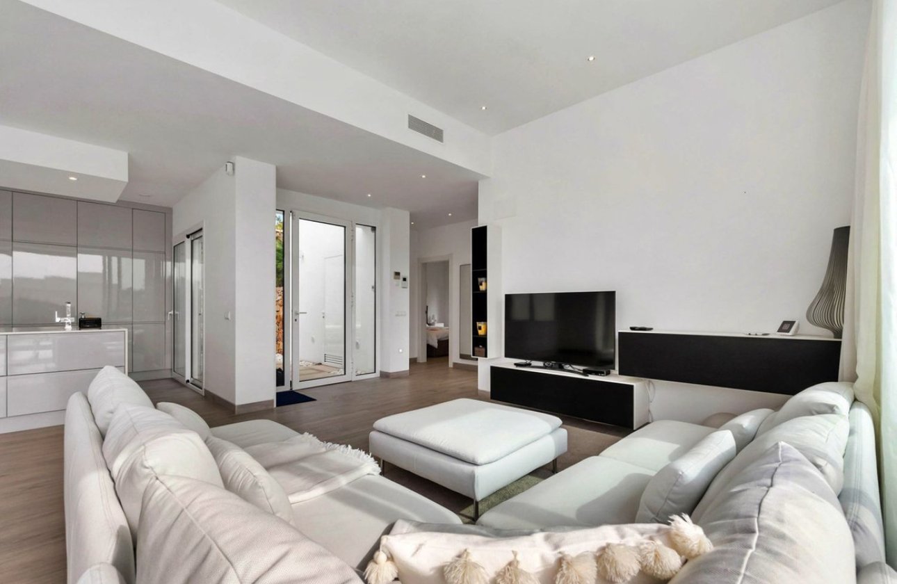 Használt ingatlanok - Villa -
Orihuela - Las Colinas Golf