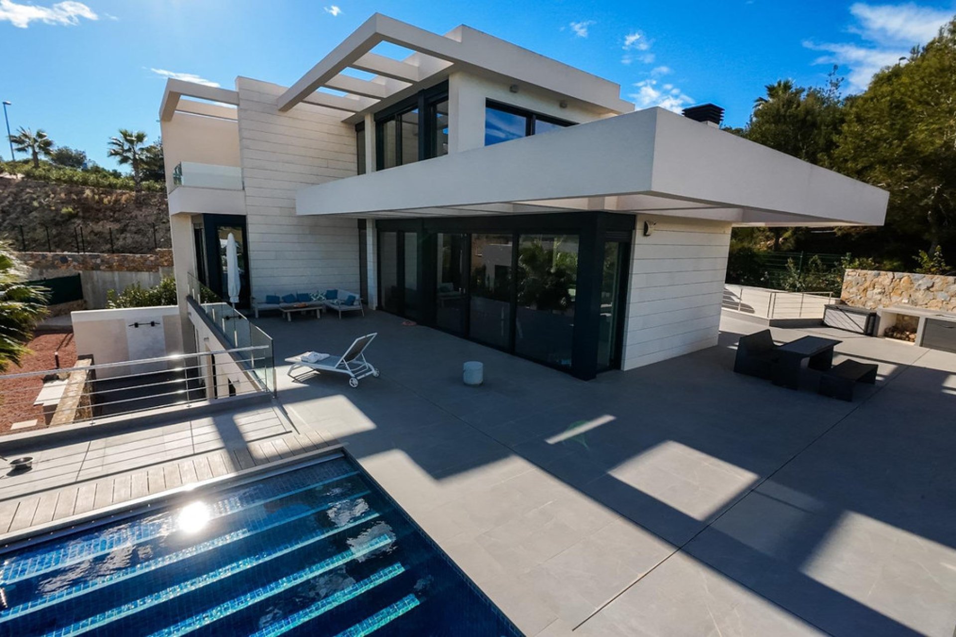 Használt ingatlanok - Villa -
Orihuela - Las Colinas Golf