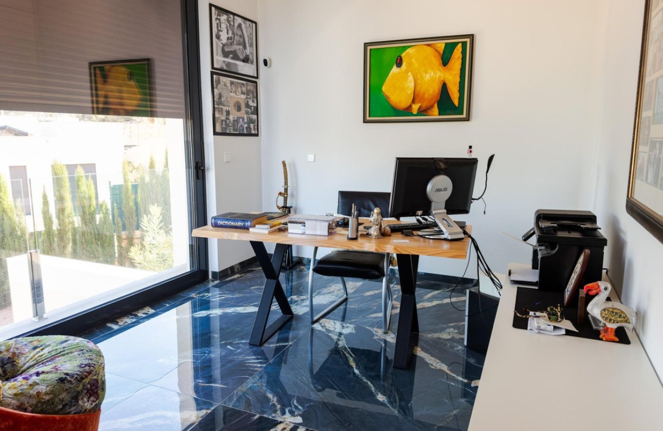 Használt ingatlanok - Villa -
Orihuela - Las Colinas Golf