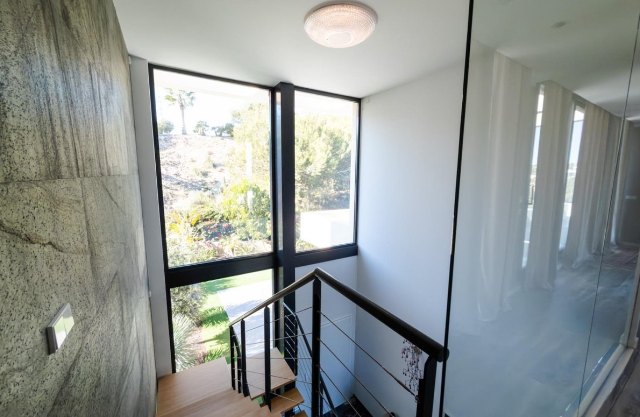 Használt ingatlanok - Villa -
Orihuela - Las Colinas Golf