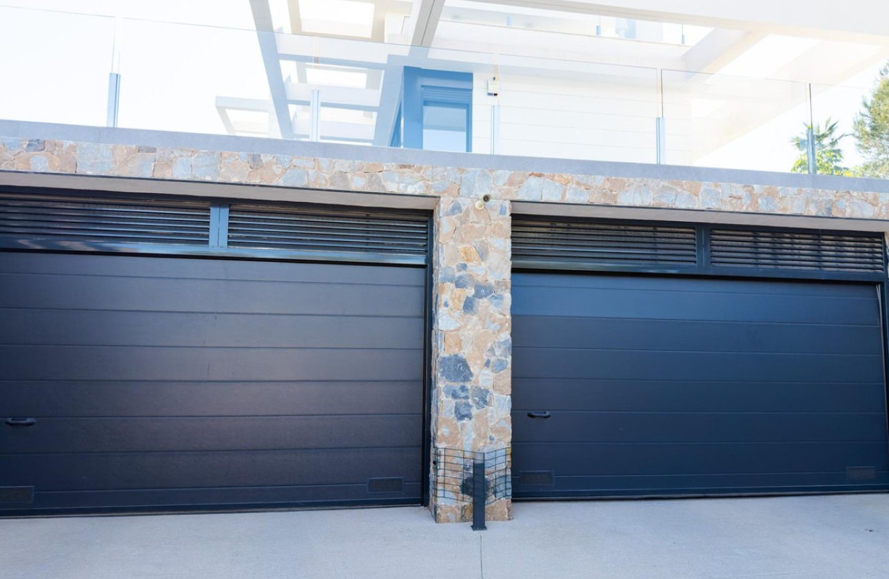 Használt ingatlanok - Villa -
Orihuela - Las Colinas Golf