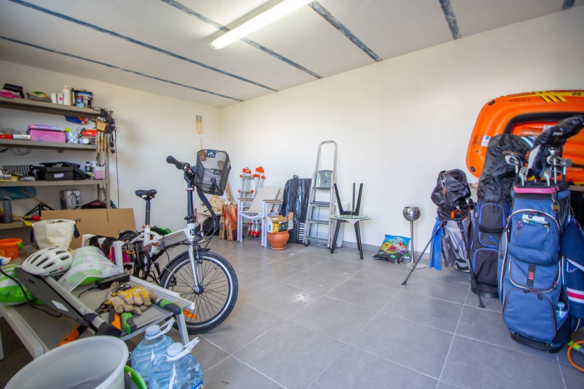 Használt ingatlanok - Villa -
Orihuela - Las Colinas Golf