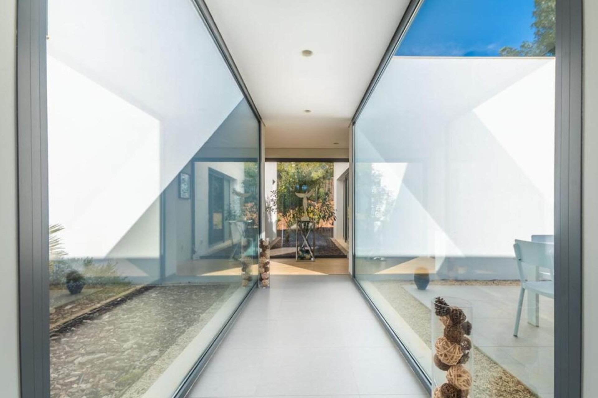 Használt ingatlanok - Villa -
Orihuela - Las Colinas Golf