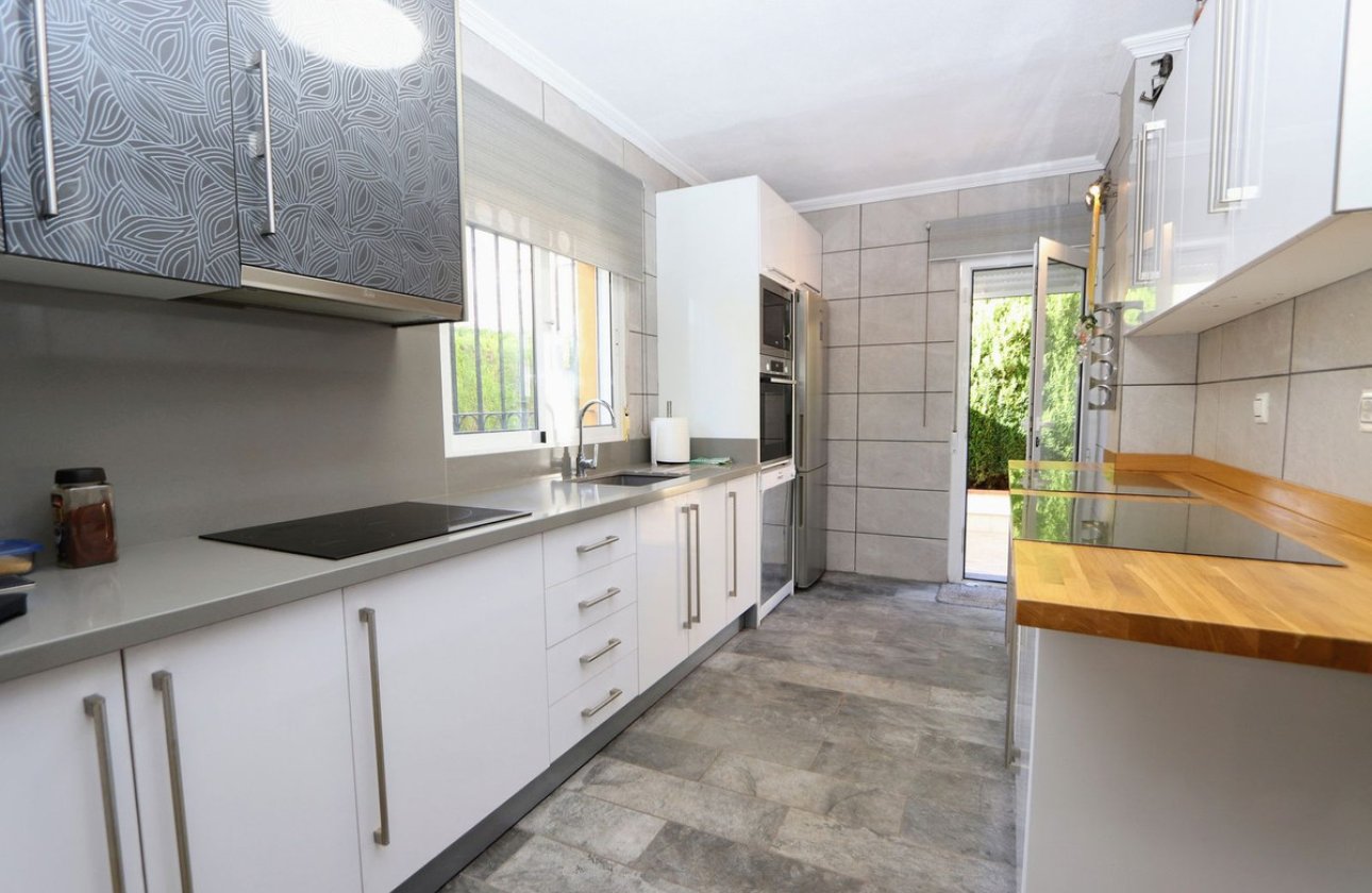 Használt ingatlanok - Villa -
Orihuela - Lomas de Cabo Roig