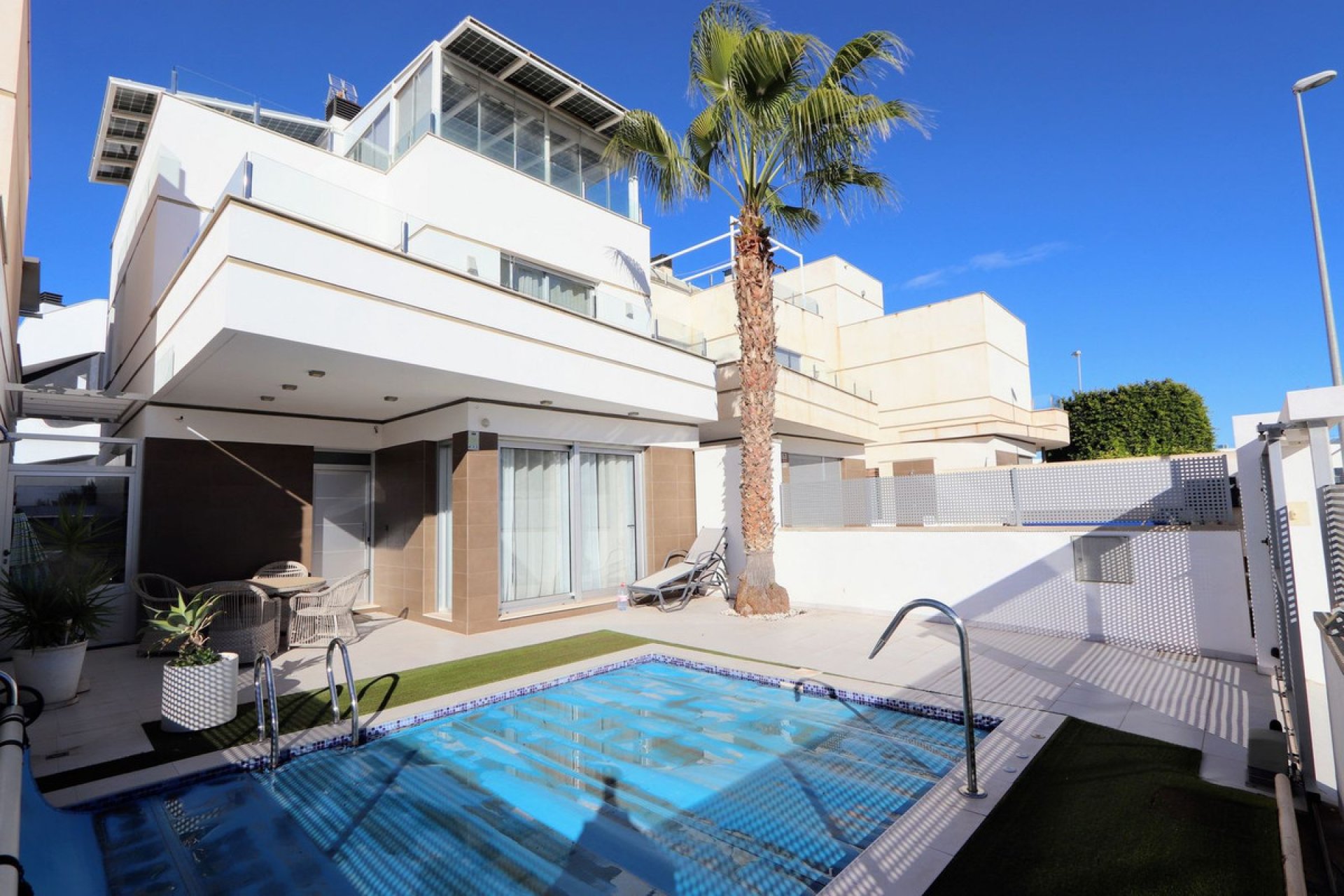 Használt ingatlanok - Villa -
Orihuela - Lomas de Cabo Roig